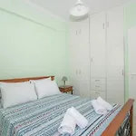 Coconut Tree House With Port View Apartment