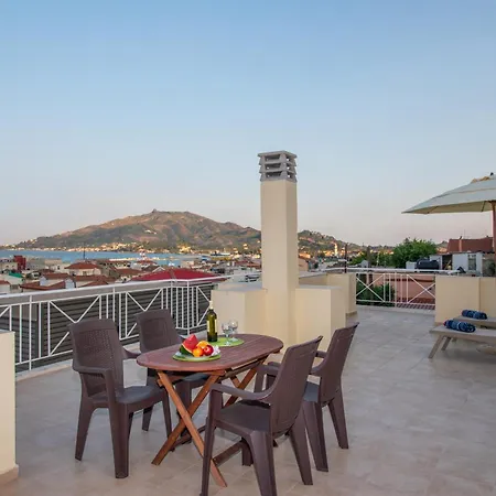 Coconut Tree House With Port View *