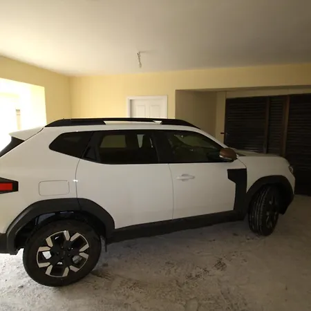 Coconut Tree House With Port View شقة *