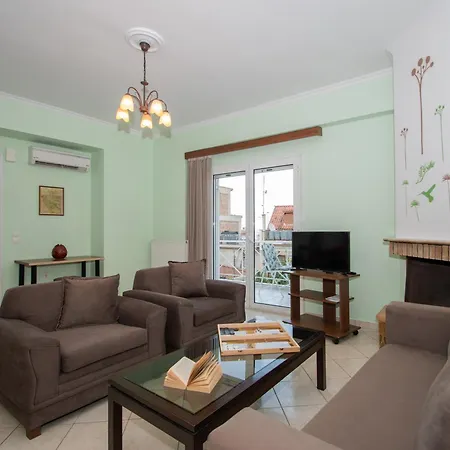 Апартаменты Coconut Tree House With Port View Закинтос