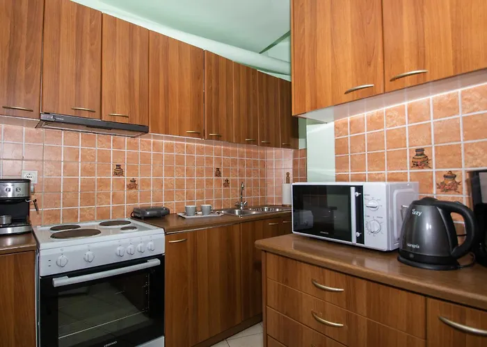 Coconut Tree House With Port View * مدينة زاكينثوس