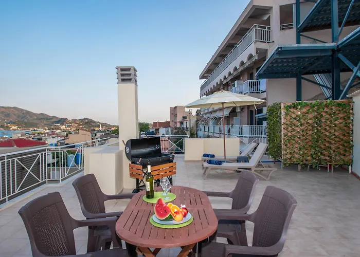 شقة Coconut Tree House With Port View